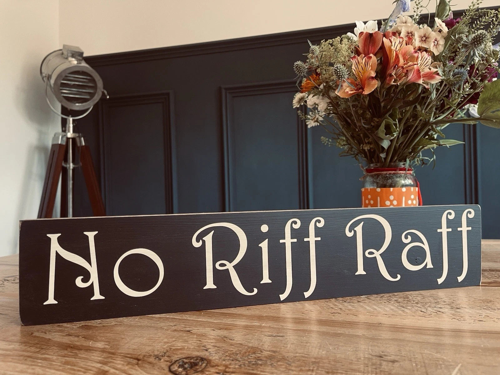 NO RIFF RAFF sign wooden vintage style