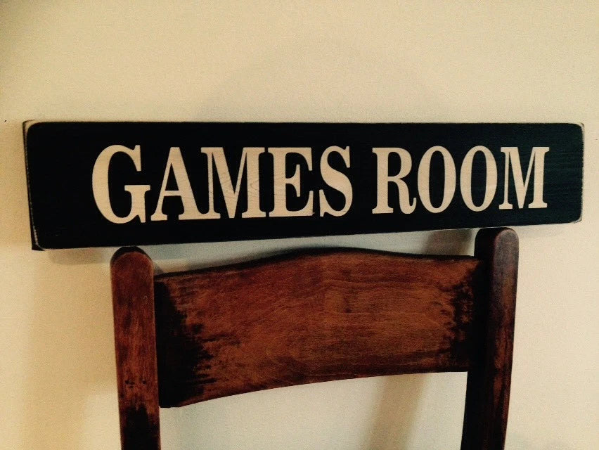 GAMES ROOM sign wooden vintage style.