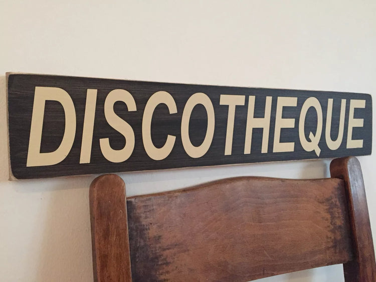 DISCOTHEQUE